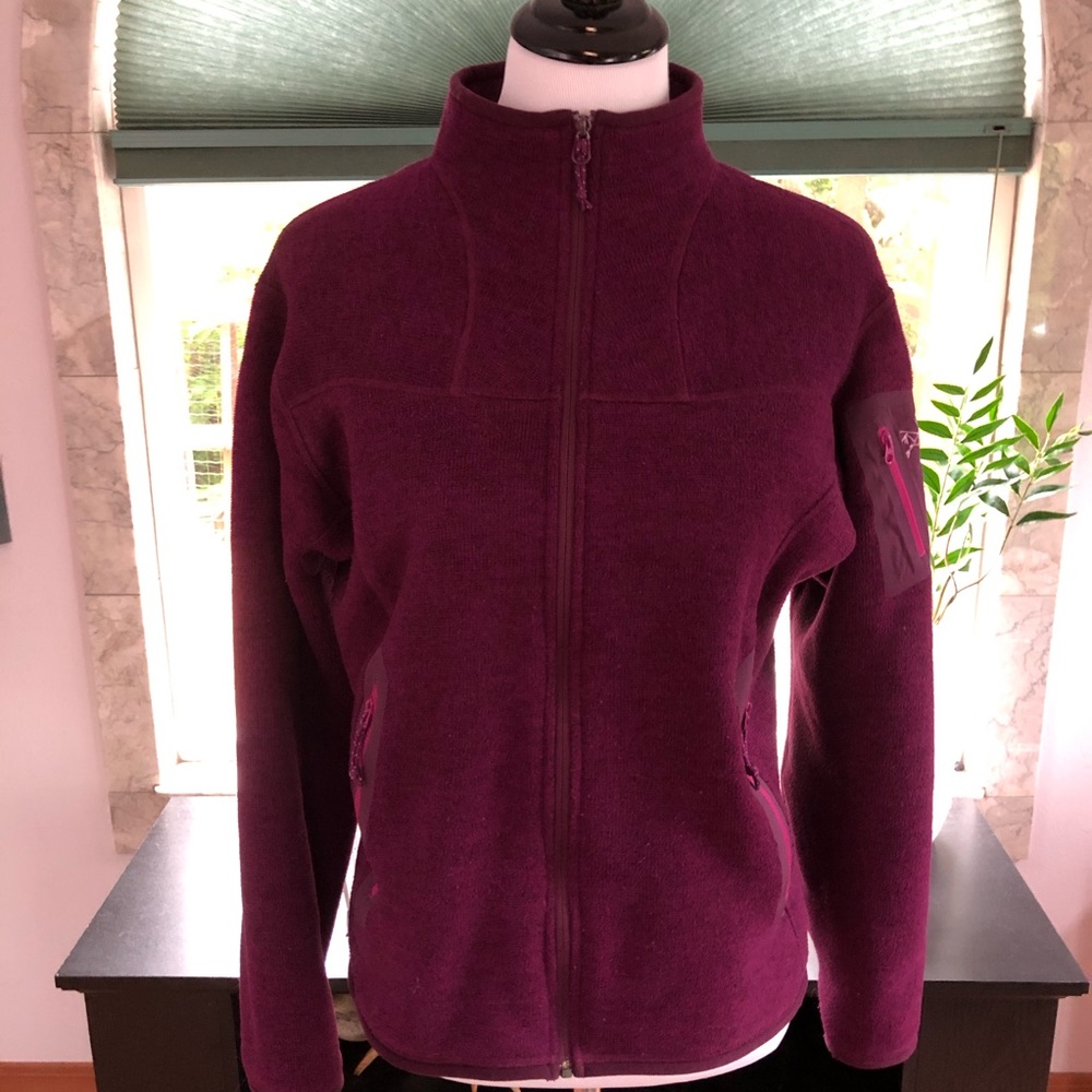 Arc’teryx Women’s Fleece Jacket Maroon Sz Large